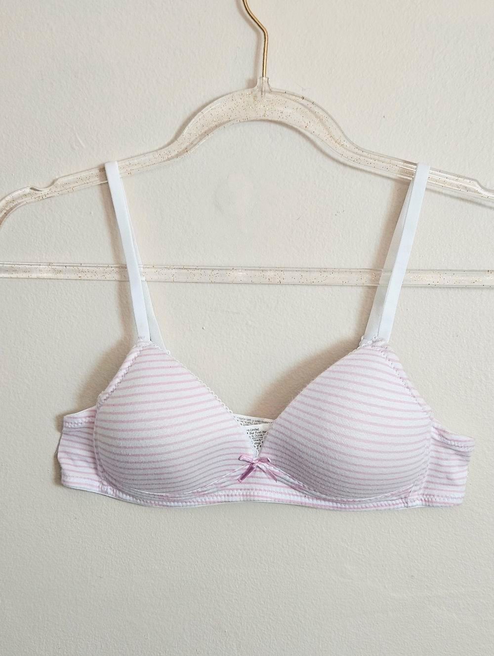 Primark Girls Pink and White Training Tween Bras Bundle (4) Size 30AA - Picture 2 of 9